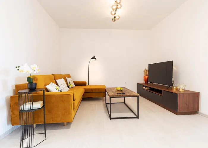 Apartman Elly's Empire