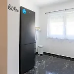 דירה Elly's Empire רוביני
